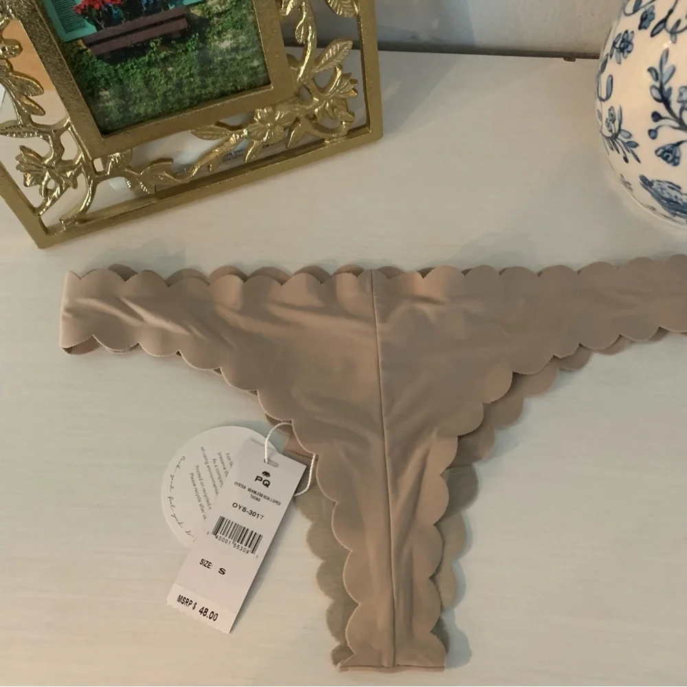 NWT Pilyq Oyster Seamless Scalloped‎ Thong